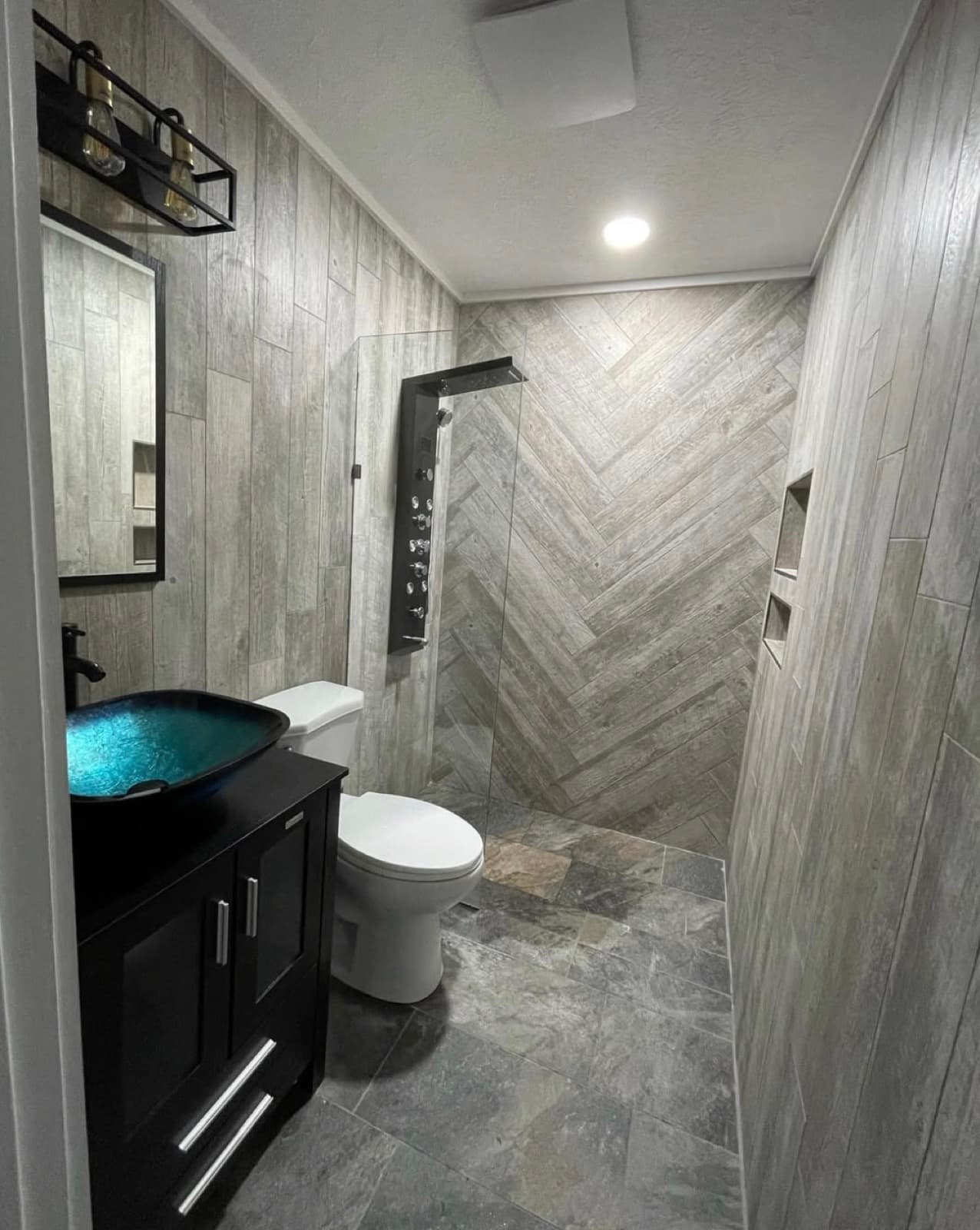 Tile & Flooring project, Evolved by GL — 08